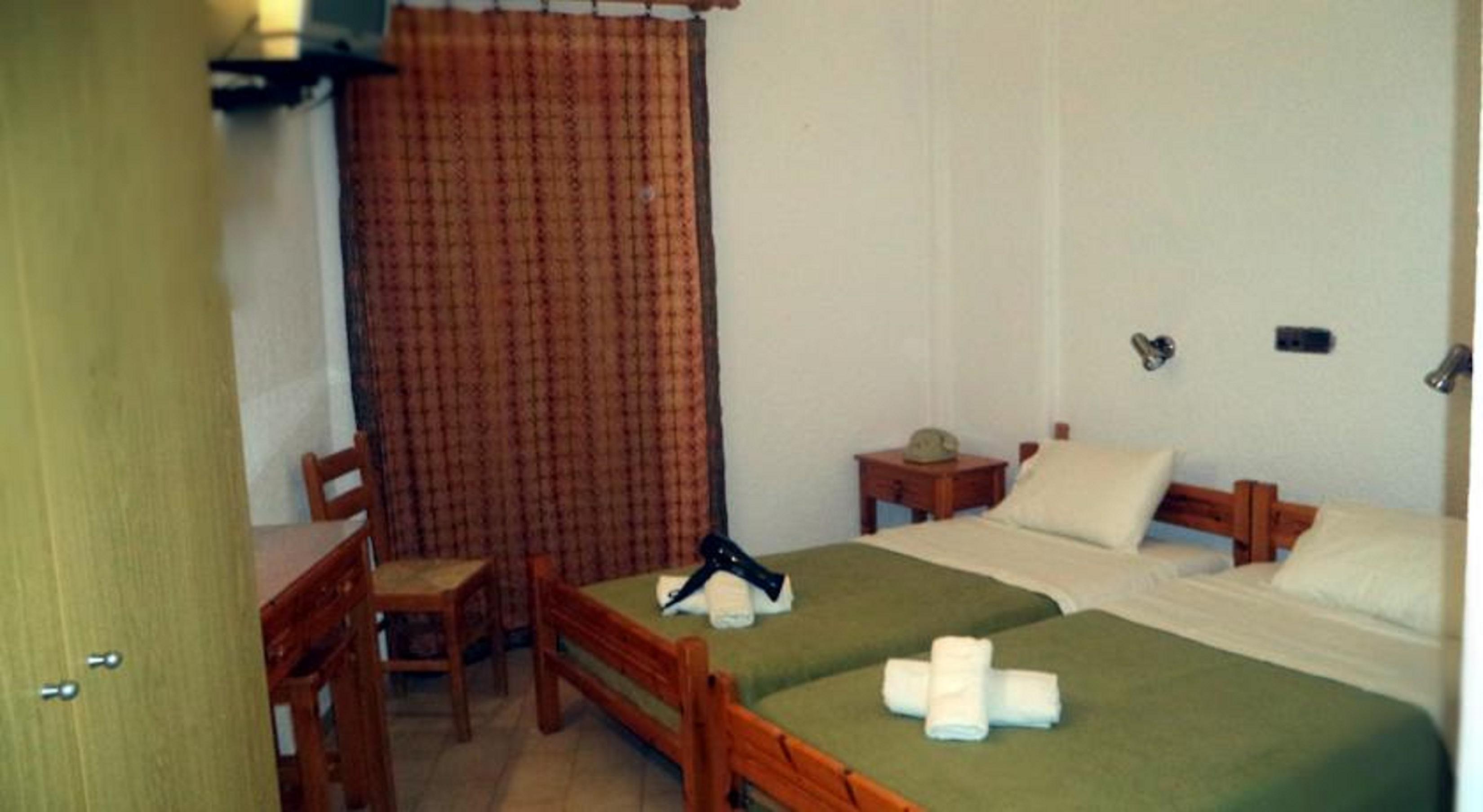 Gefyra Hotel Agios Nikolaos Buitenkant foto
